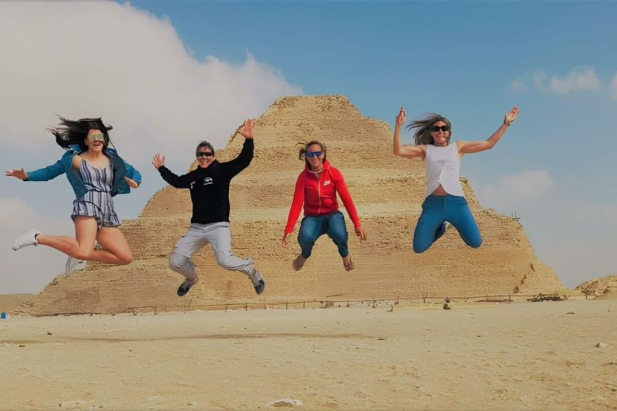 – Discover Saqqara: Full-Day Tour of Pyramids & Tombs